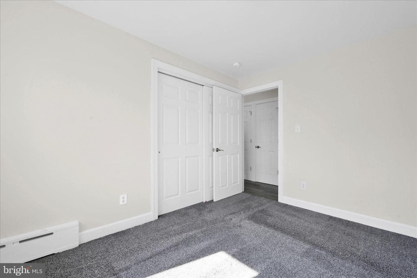 65 Hawk Lane photo 17
