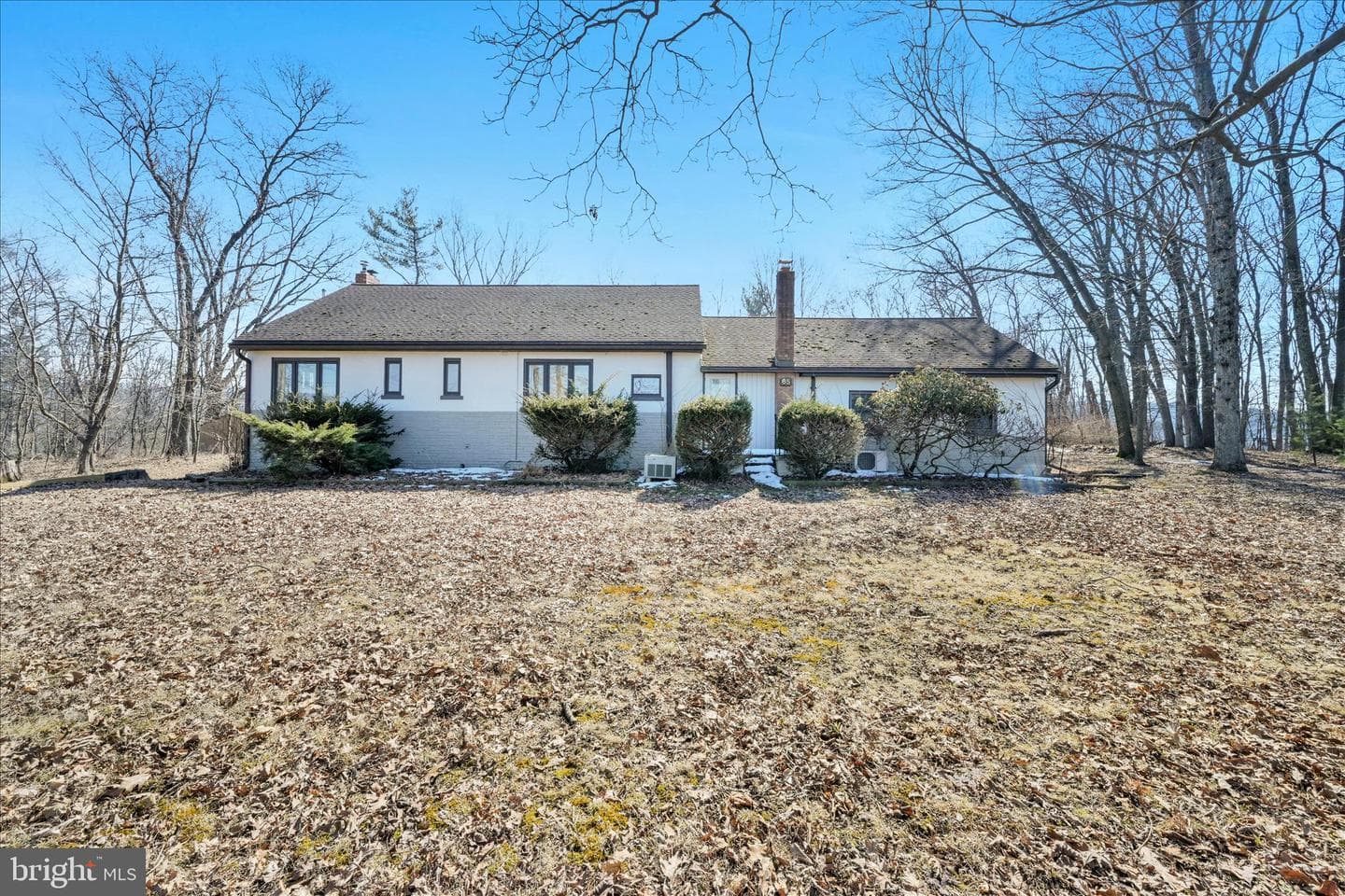 65 Hawk Lane photo 38