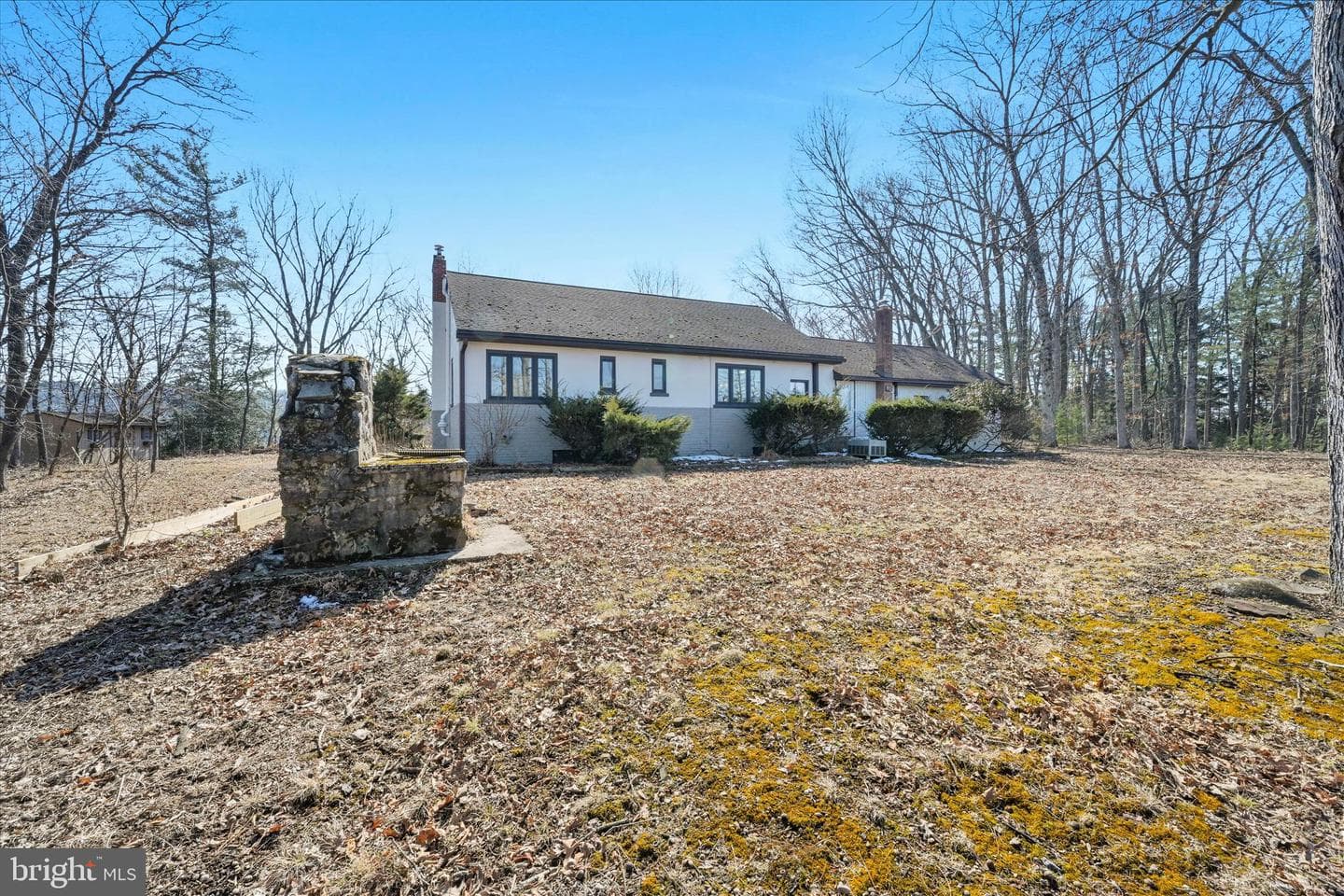 65 Hawk Lane photo 40