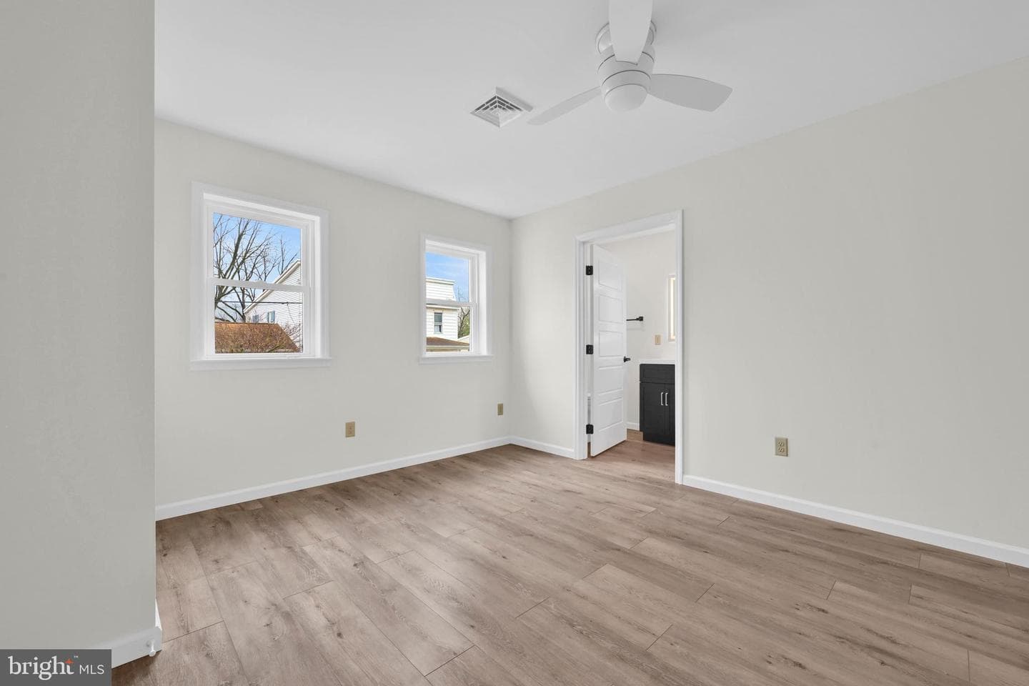 1308 Mount Hope Avenue photo 17