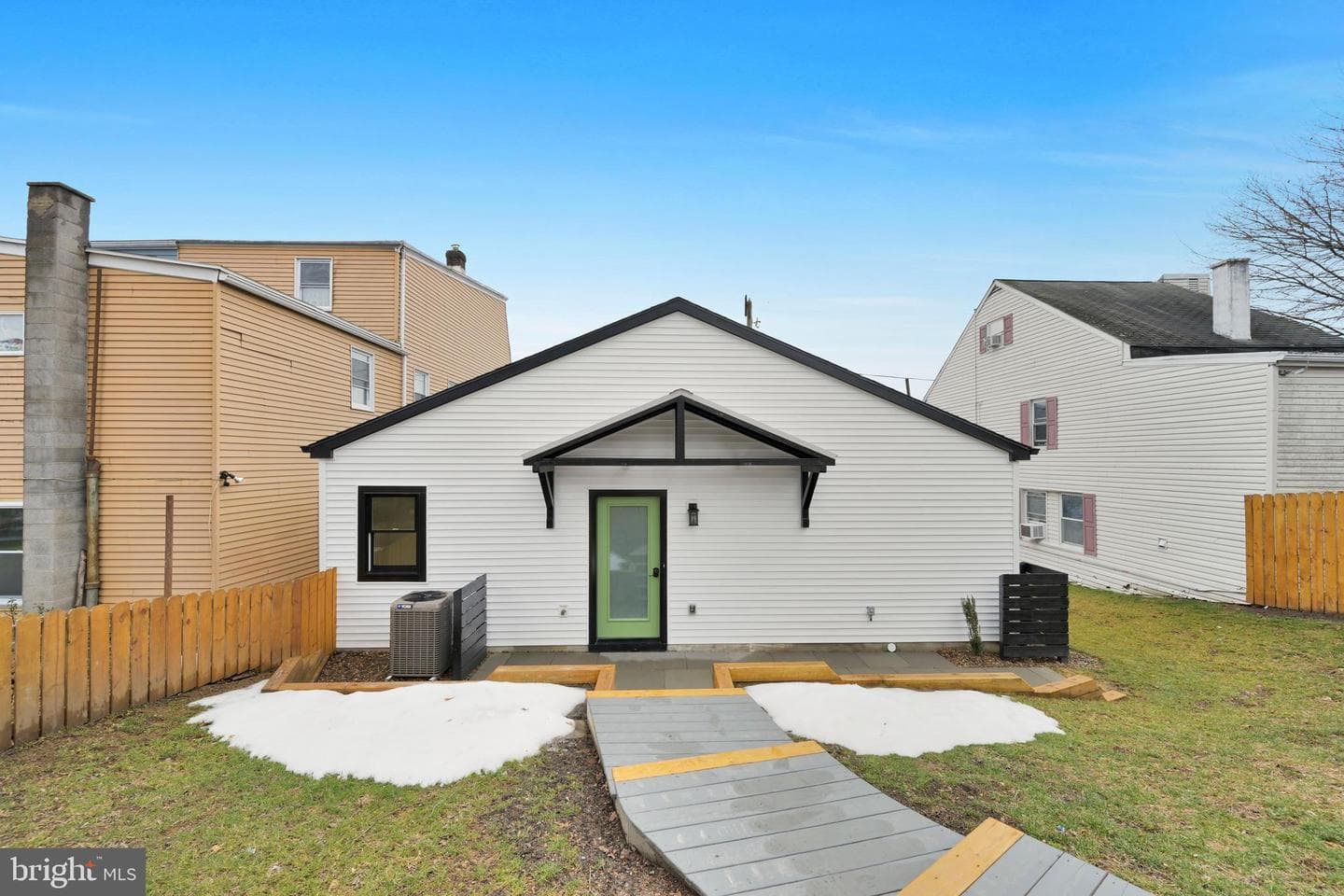 1308 Mount Hope Avenue photo 31