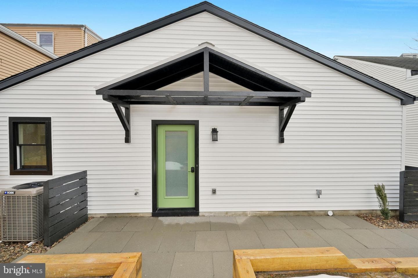 1308 Mount Hope Avenue photo 38