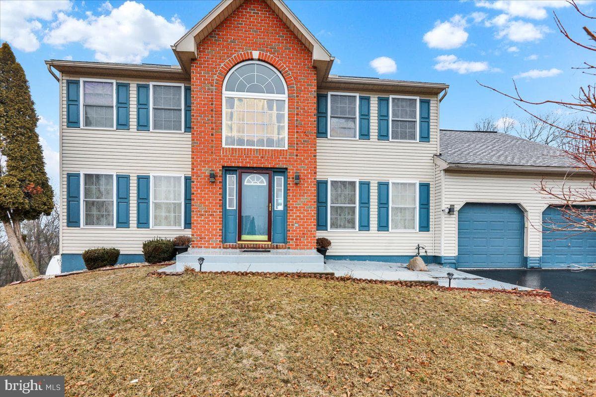 87 Oak Ledge Avenue, Schuylkill Haven