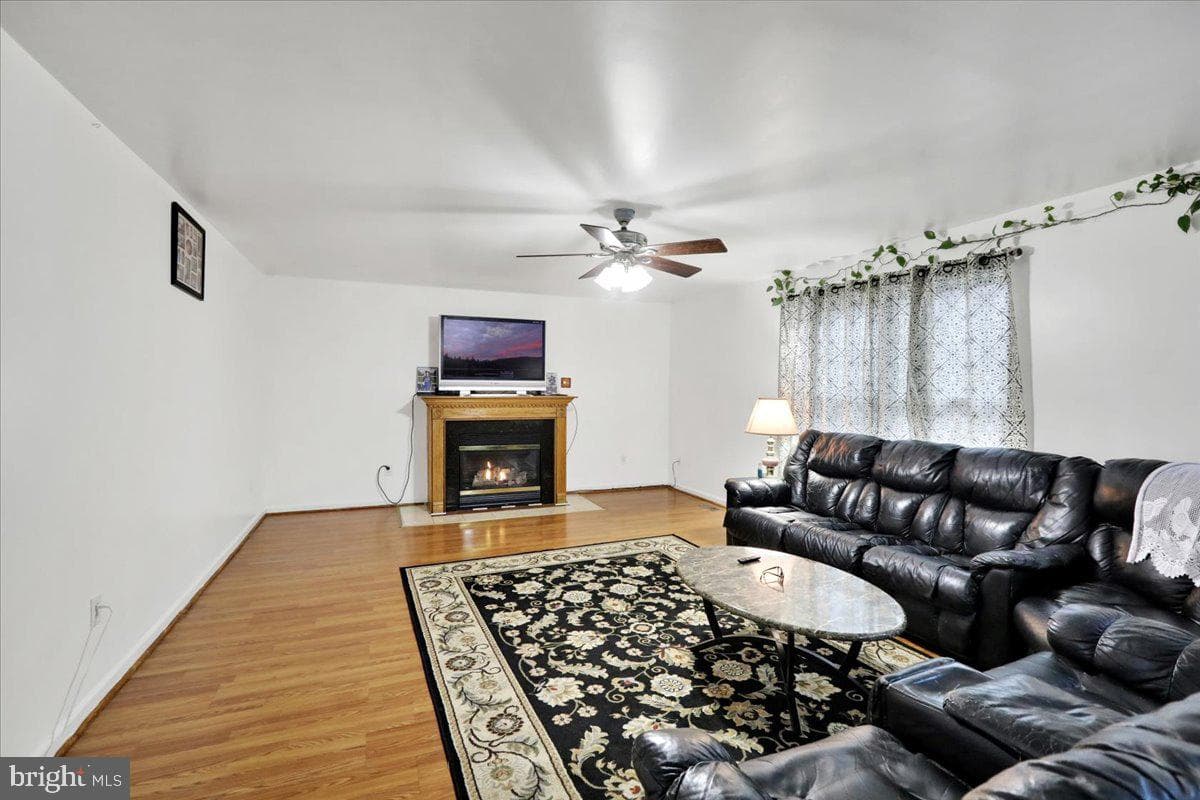 87 Oak Ledge Avenue photo 20