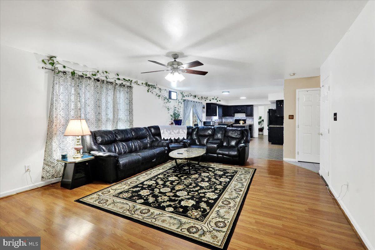87 Oak Ledge Avenue photo 21