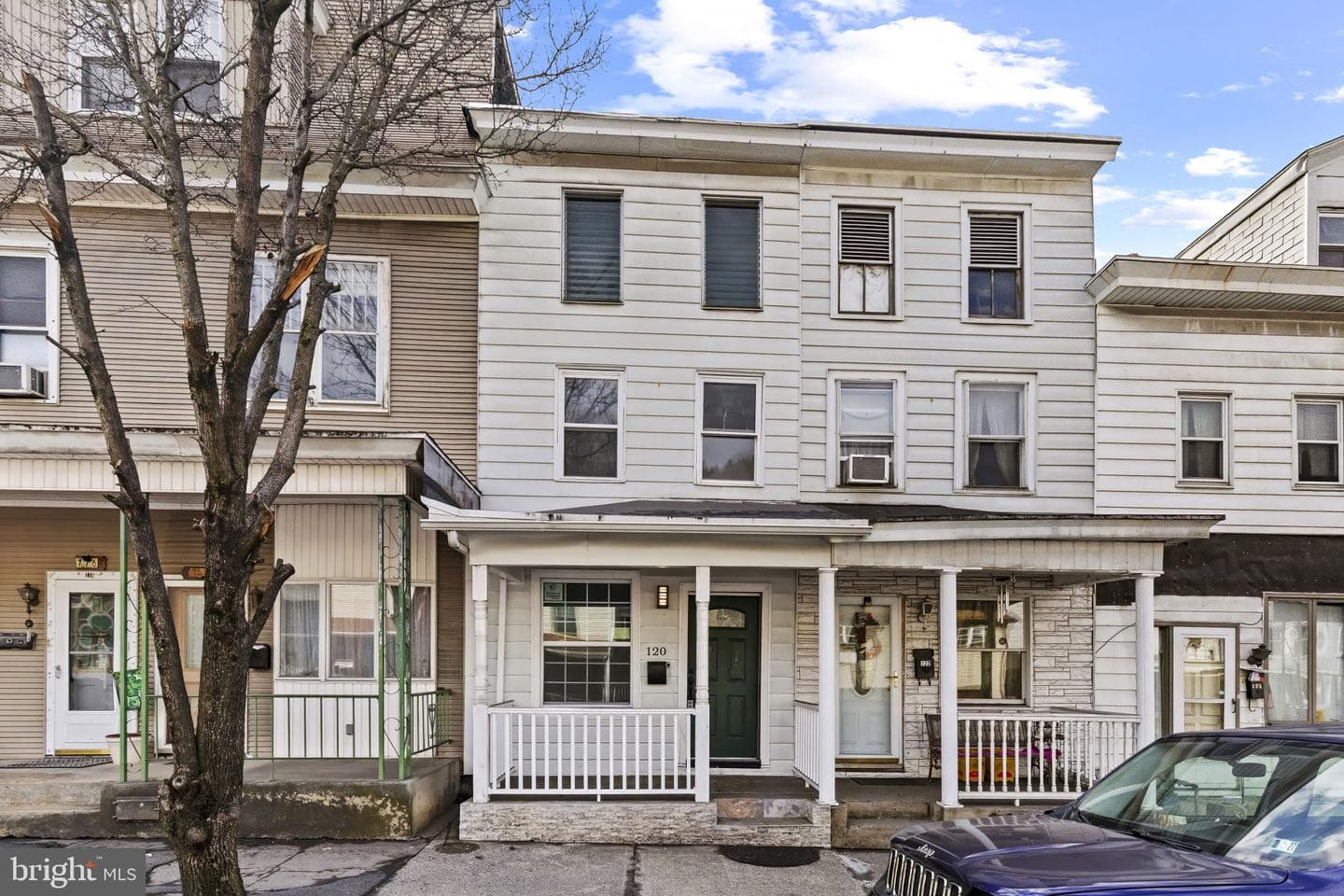 120 W Centre Street, Ashland