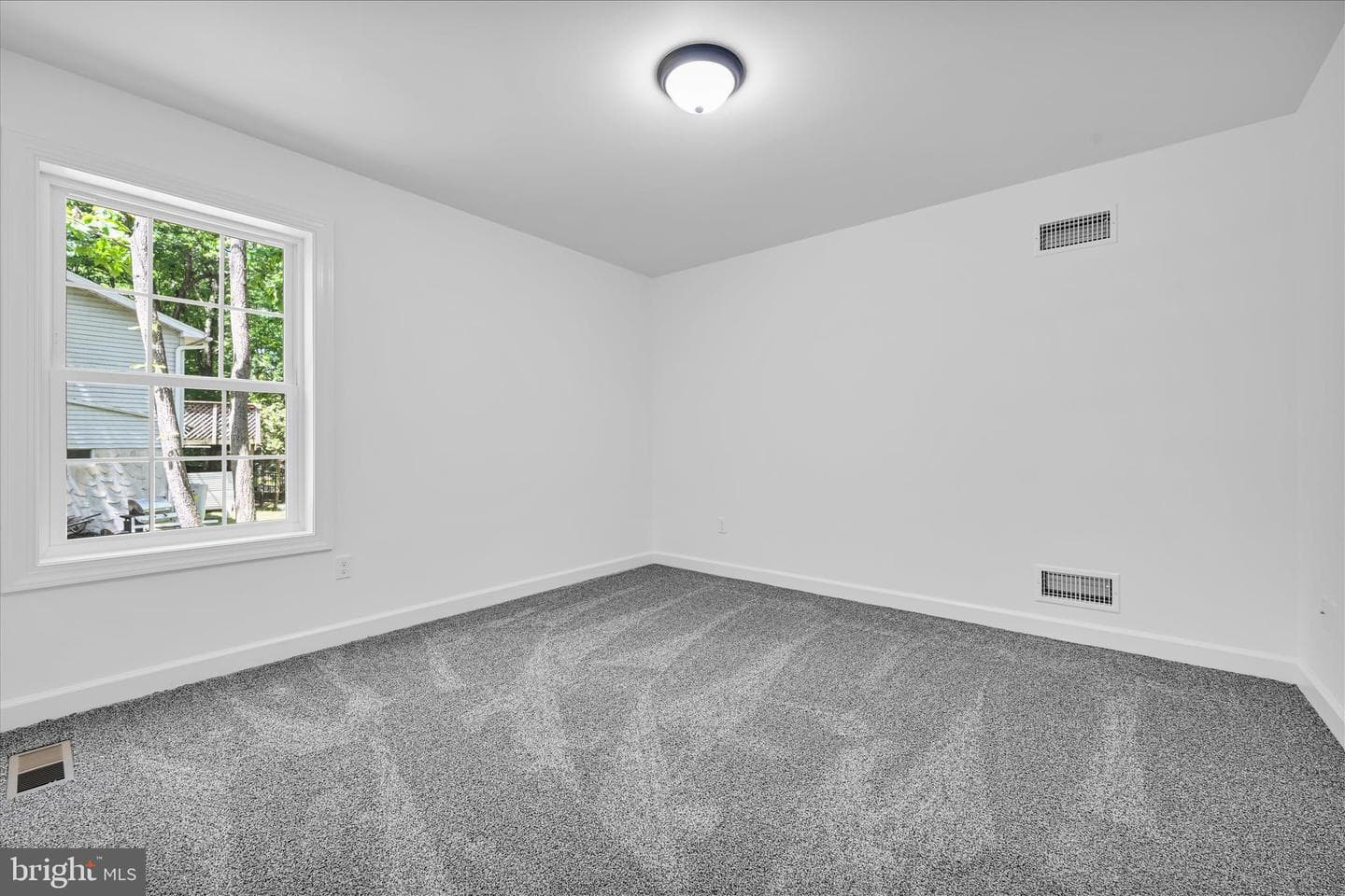 1799 Crazy Horse Drive photo 20