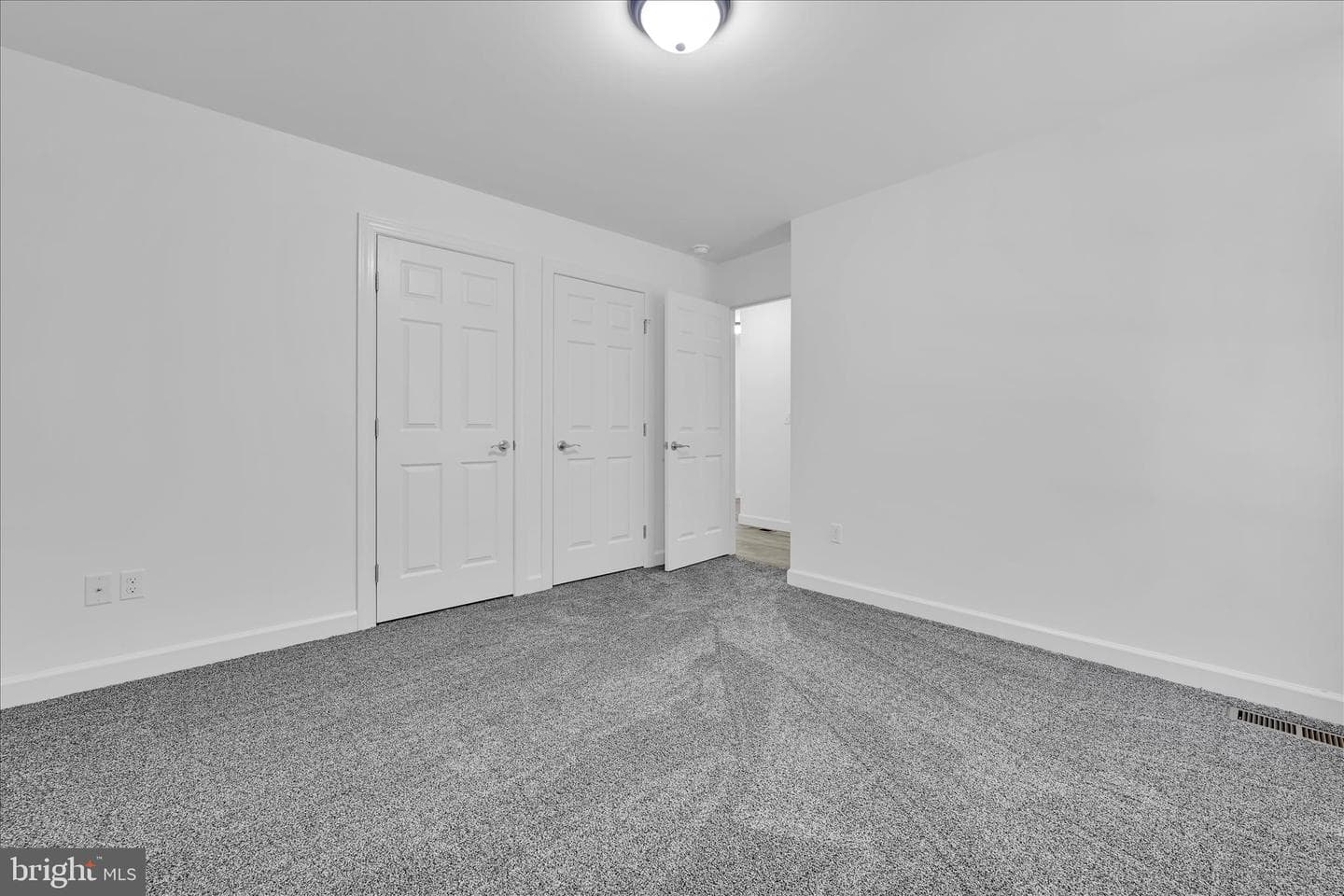 1799 Crazy Horse Drive photo 21