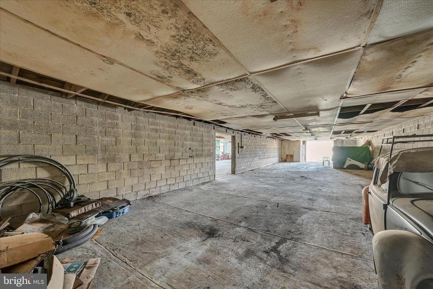 123 W Line Street photo 23