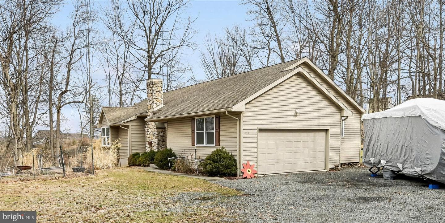 311 Sioux Drive photo 3