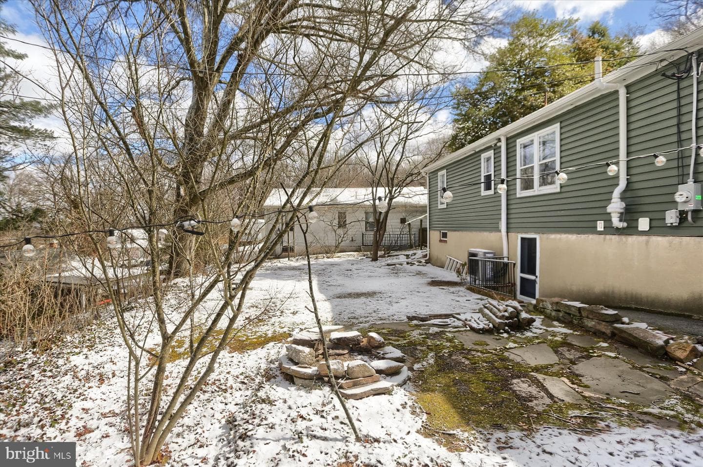 144 Mahantongo Drive photo 33