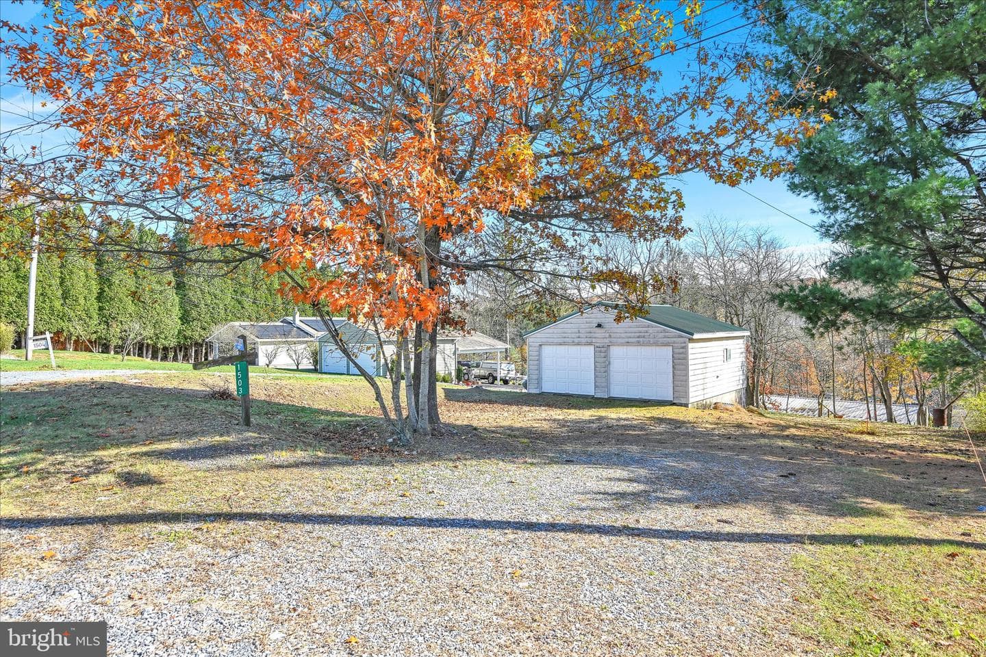 1503 Wynonah Drive photo 8