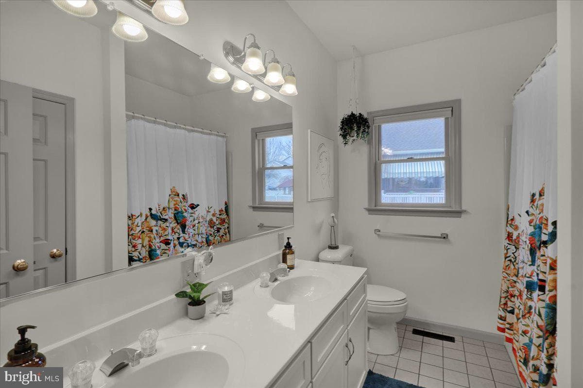 3075 Village Road photo 26