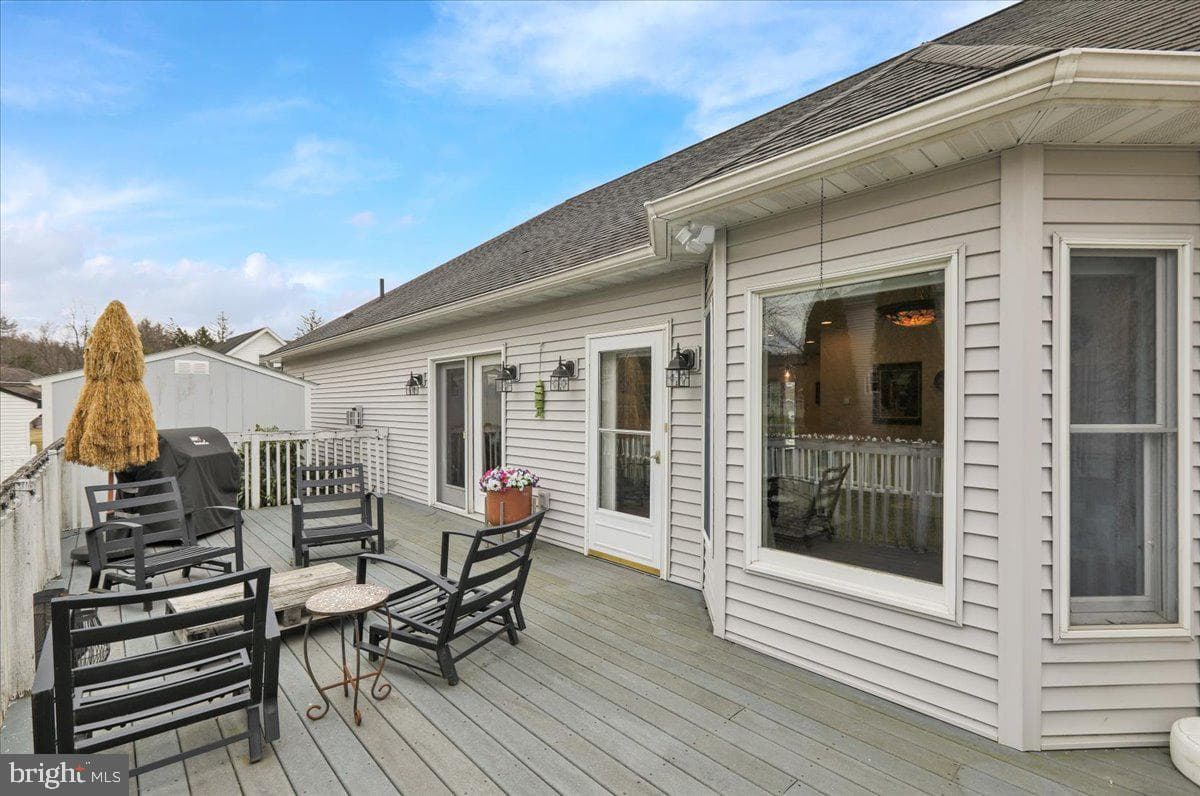 3075 Village Road photo 29