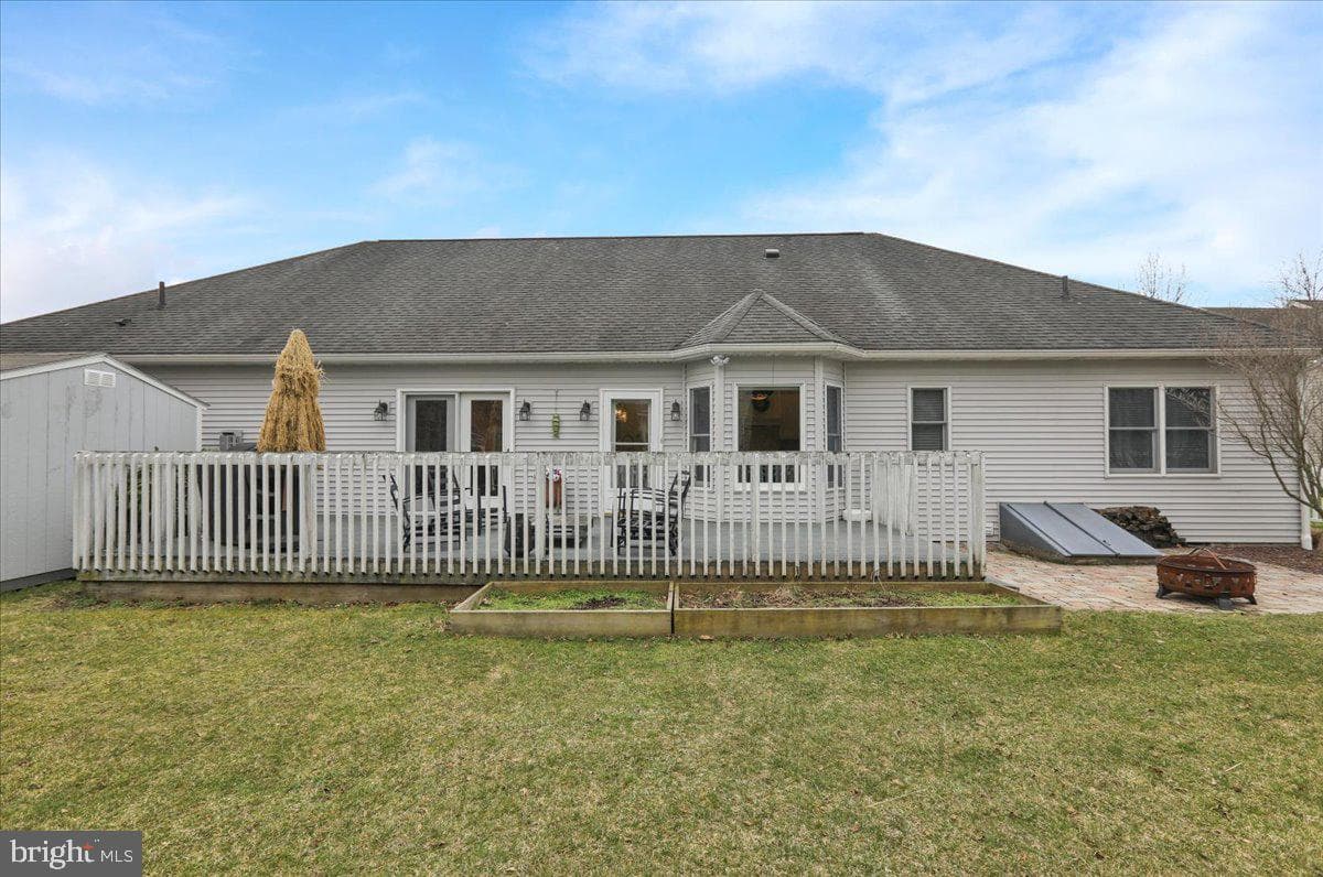 3075 Village Road photo 31