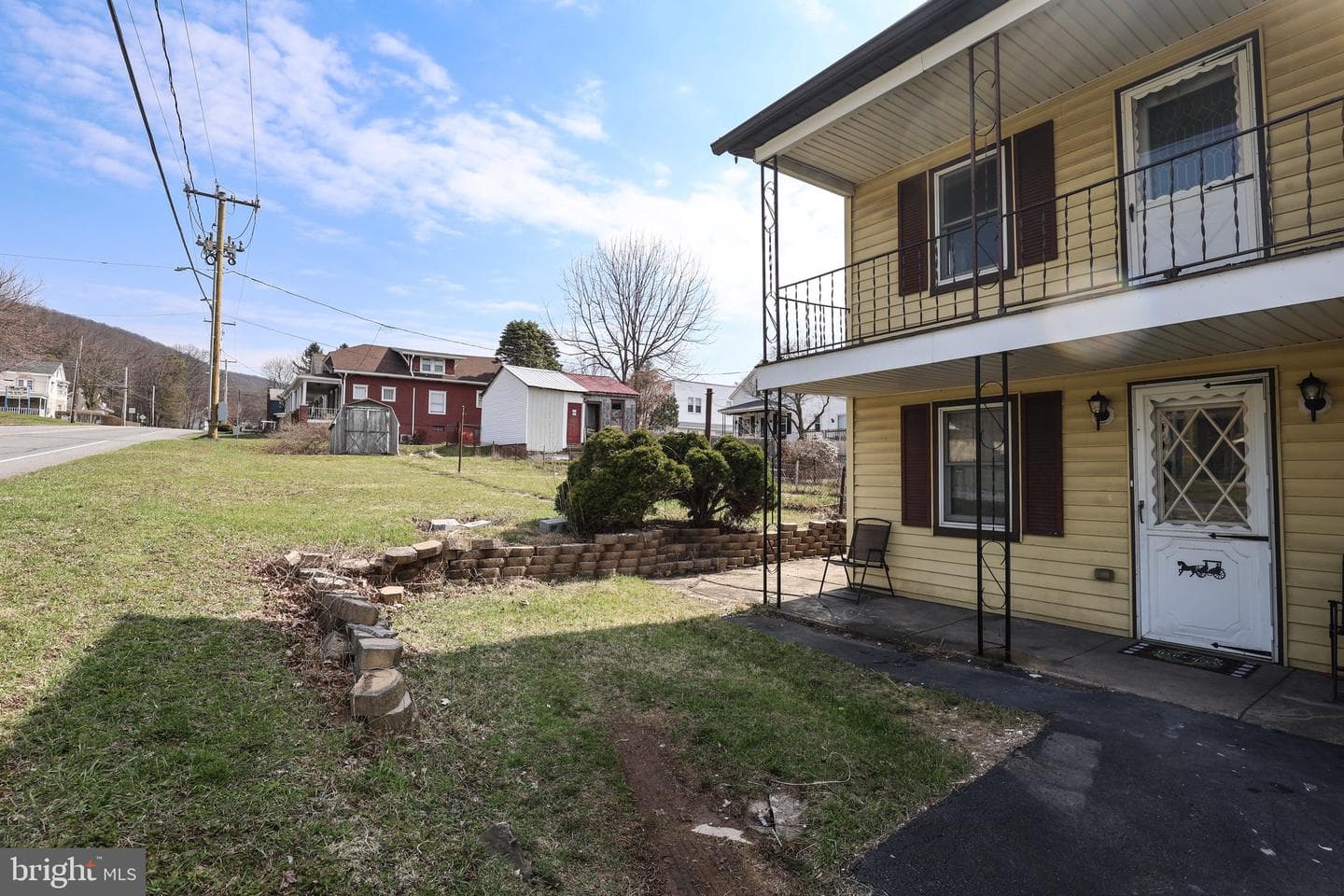 402 Catherine Street photo 23