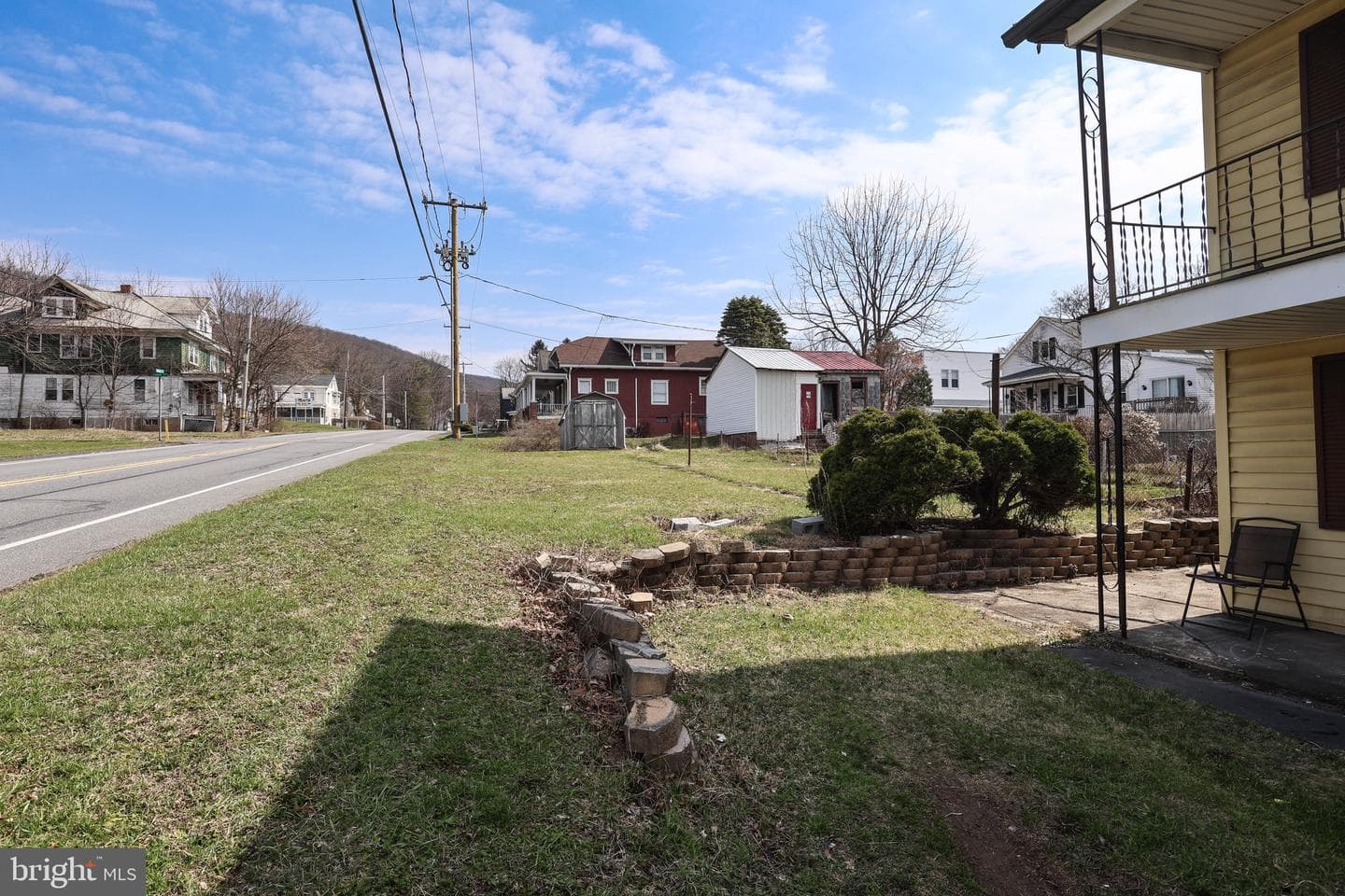 402 Catherine Street photo 24