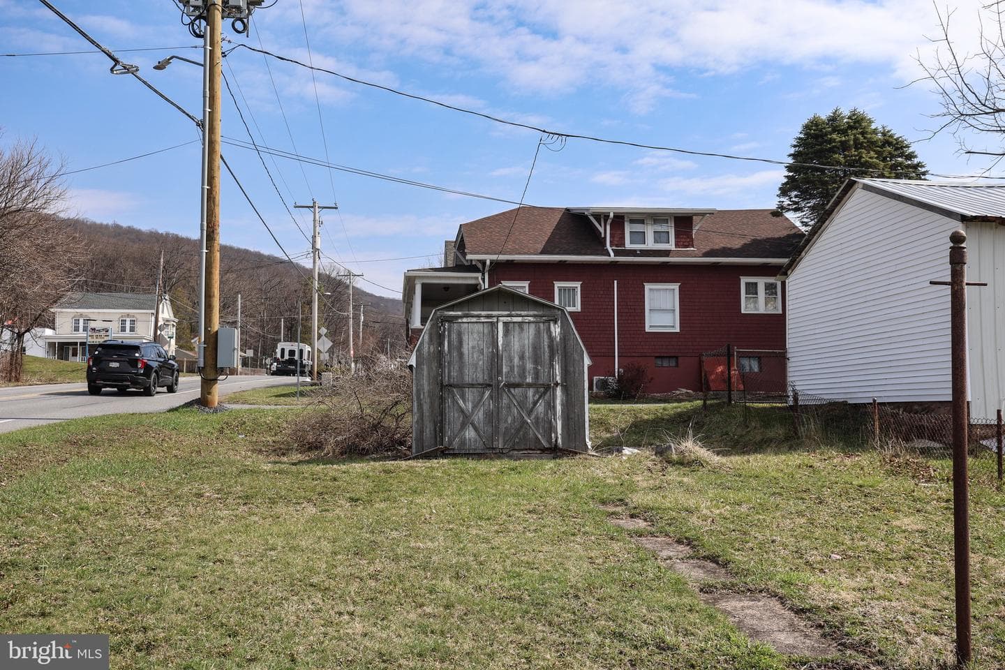402 Catherine Street photo 25