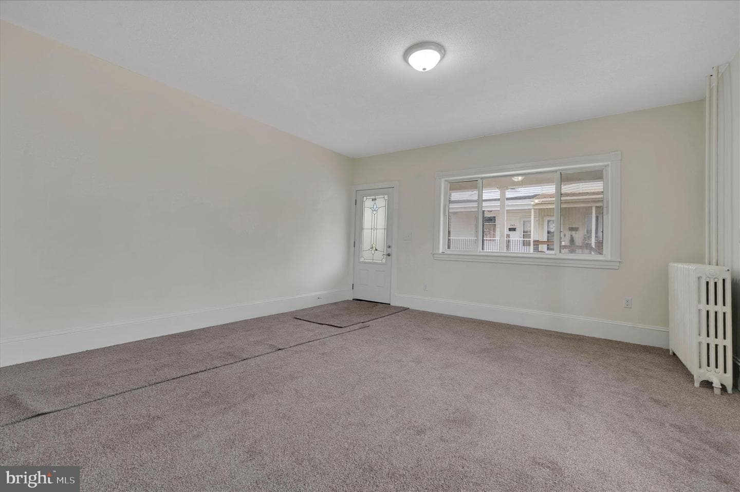 242 Van Gelder Street photo 7