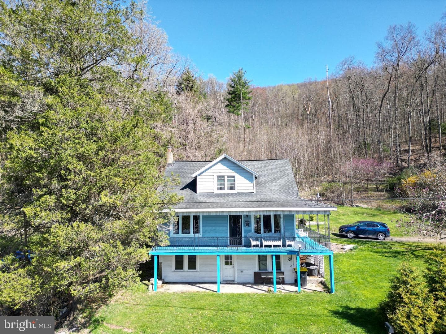 690 High Road, Ashland