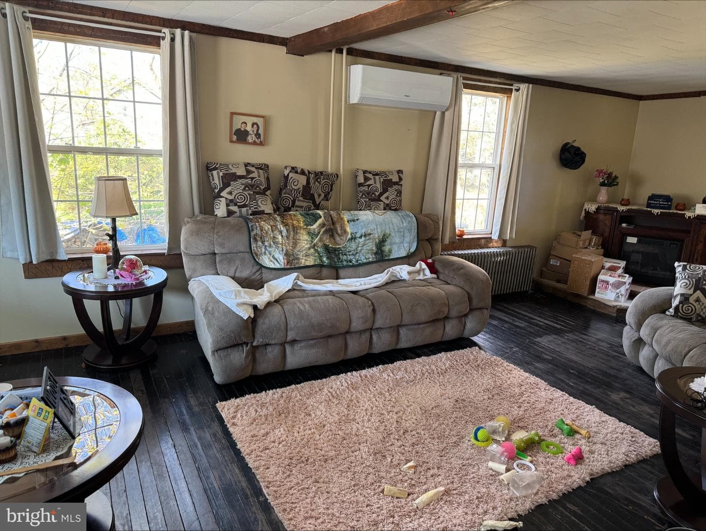 690 High Road photo 9