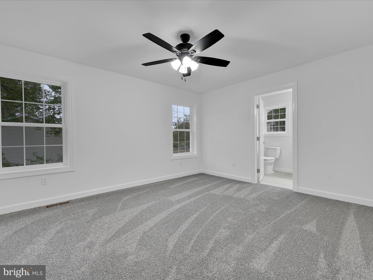 1591 Stag Drive photo 14