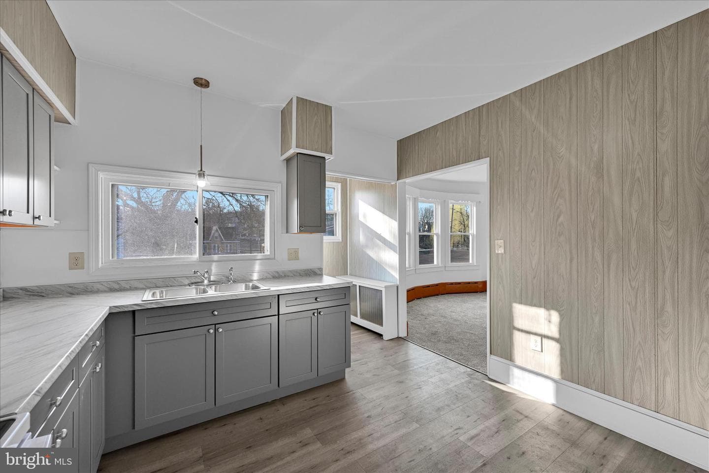 8 N Wolfe Street photo 12