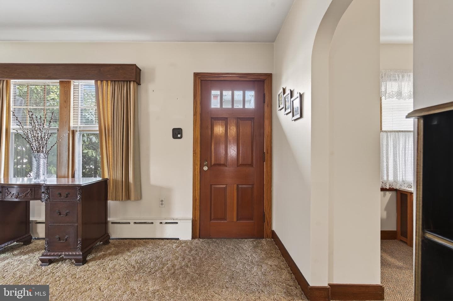 230 W Howard Avenue photo 23