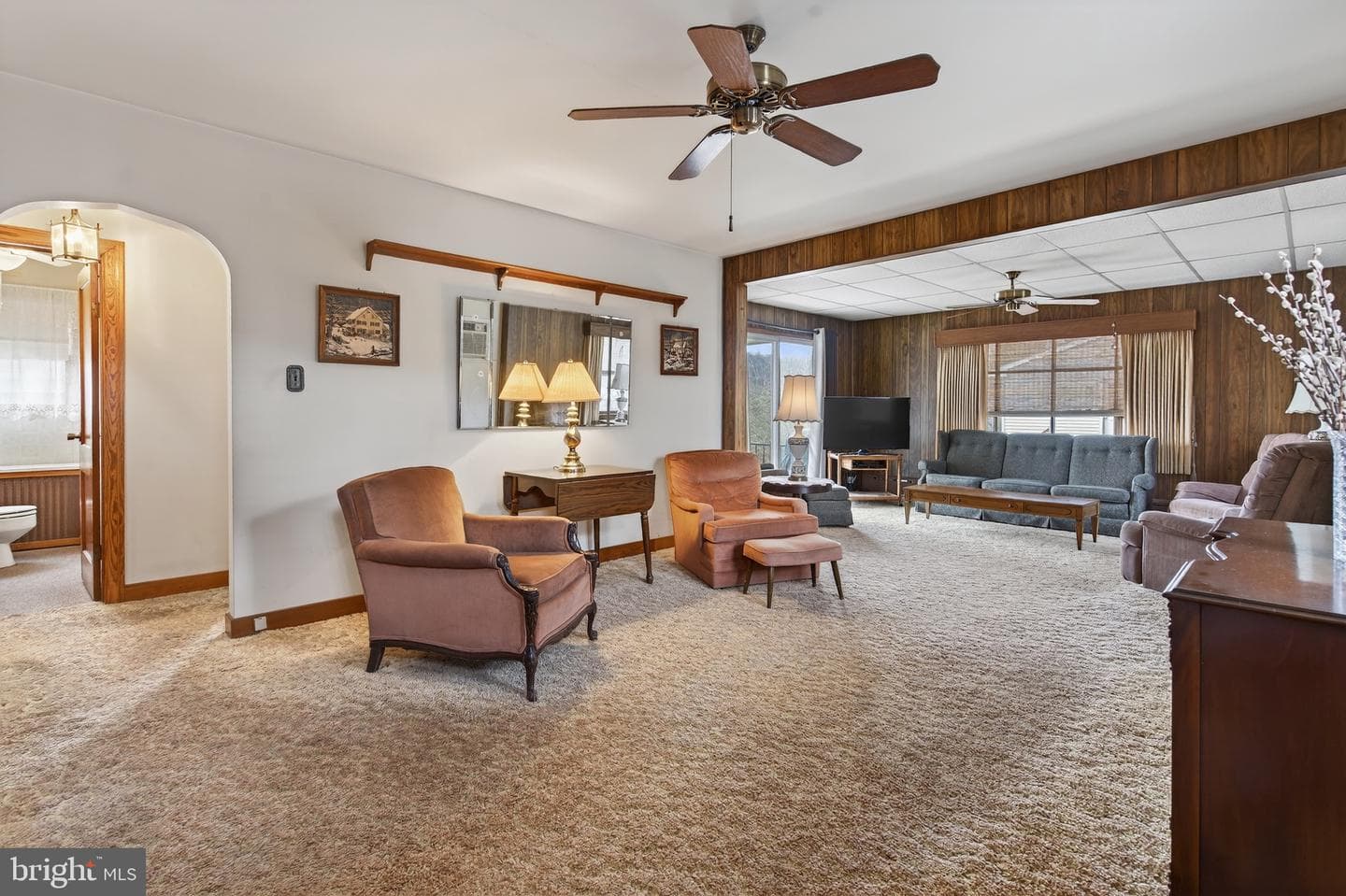 230 W Howard Avenue photo 9