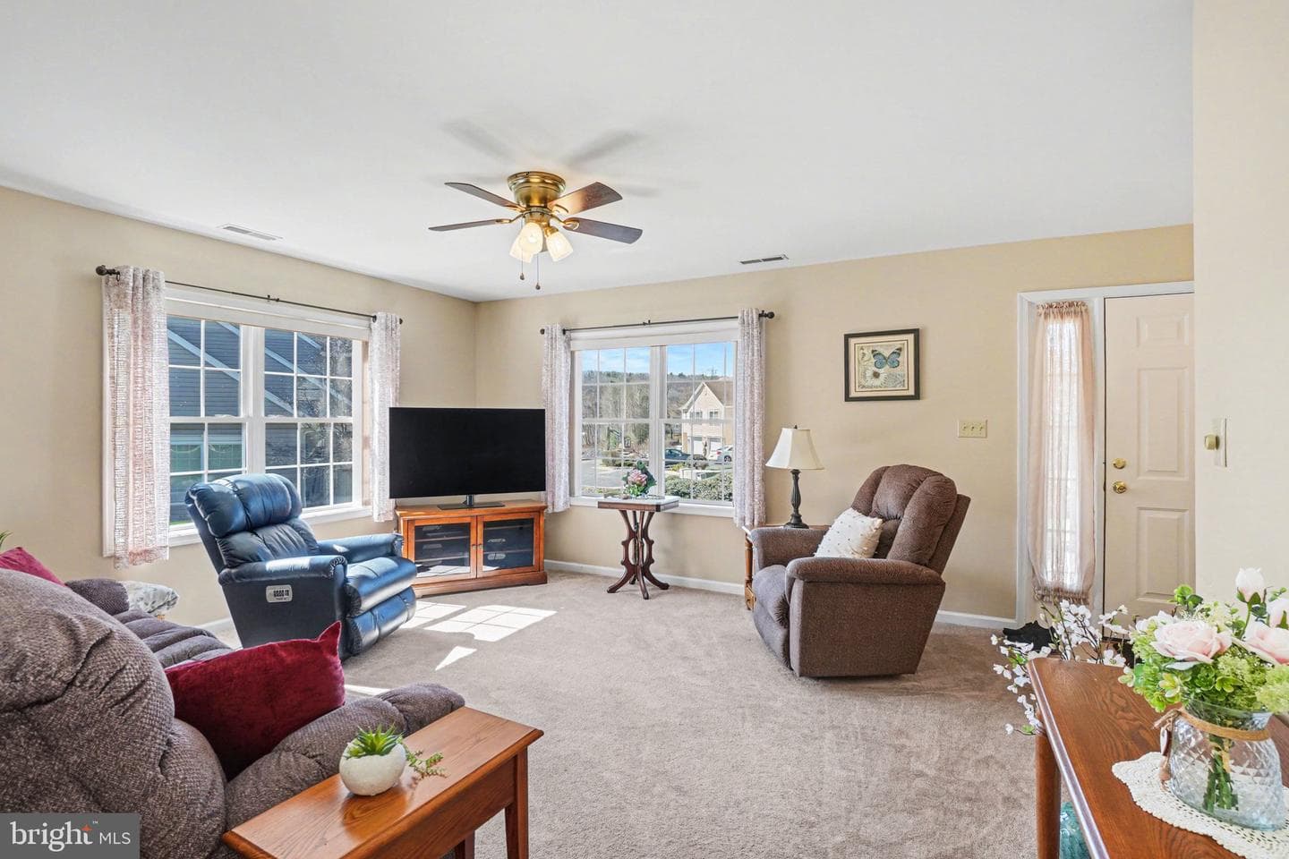 204 Pine Crest Village Drive photo 2