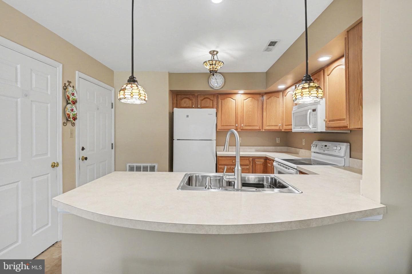 204 Pine Crest Village Drive photo 8