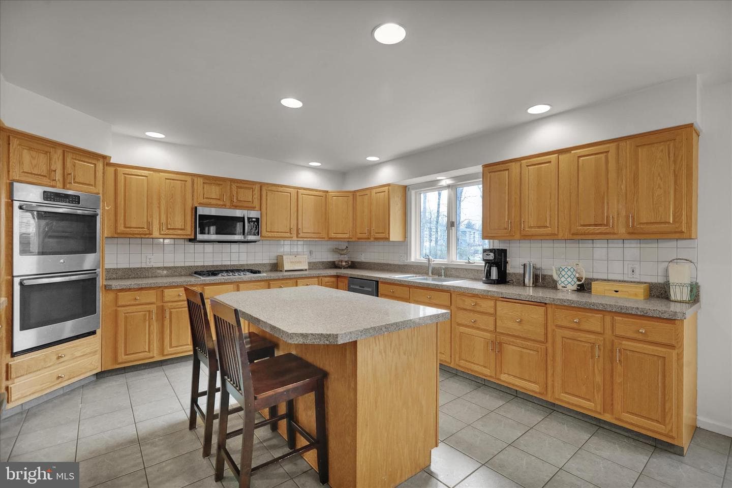 2004 Ridgeview Drive photo 15