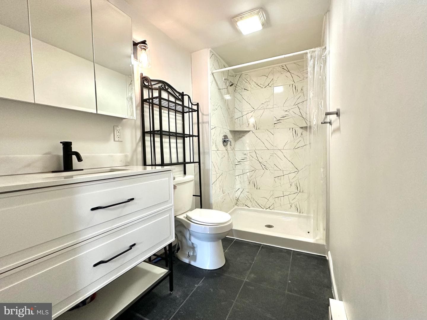 16 Spruce Street photo 14