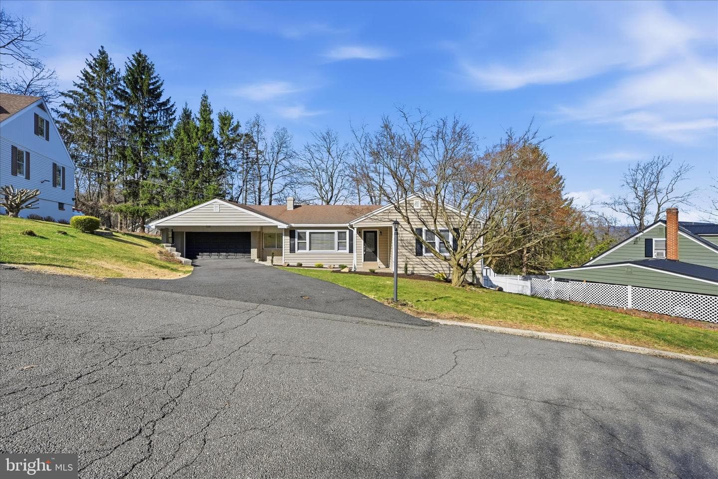 115 Mahantongo Drive photo 29