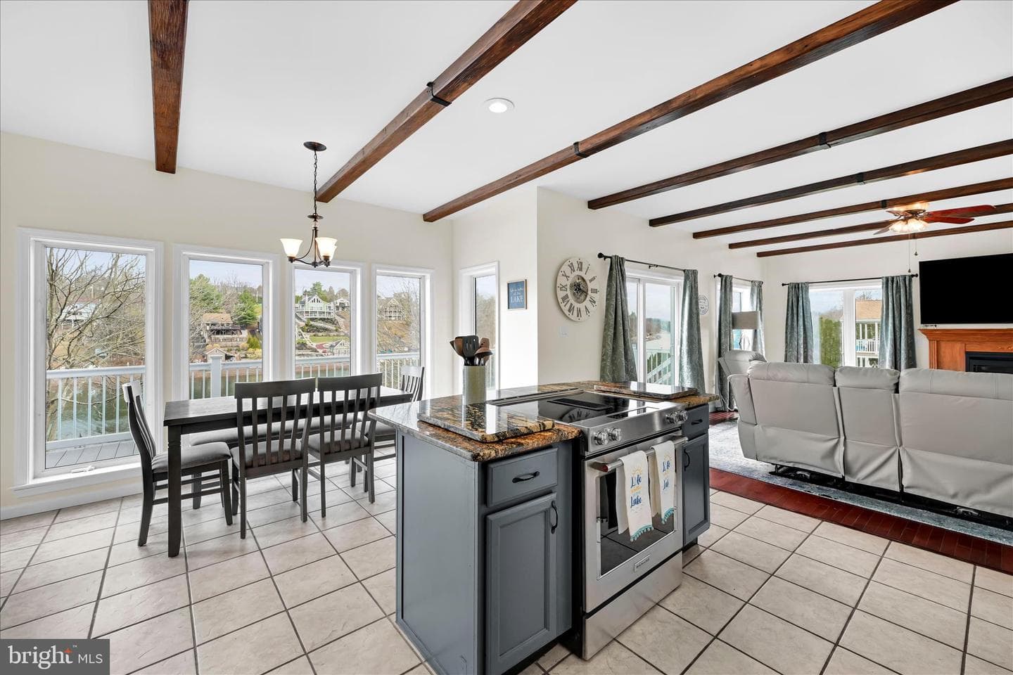 609 Wynonah Dr photo 15