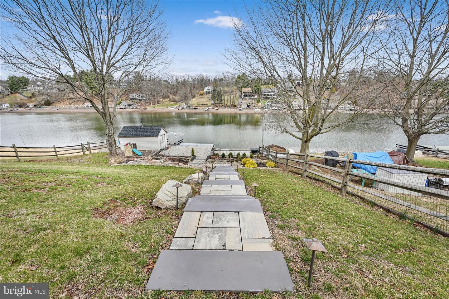 609 Wynonah Dr photo 44