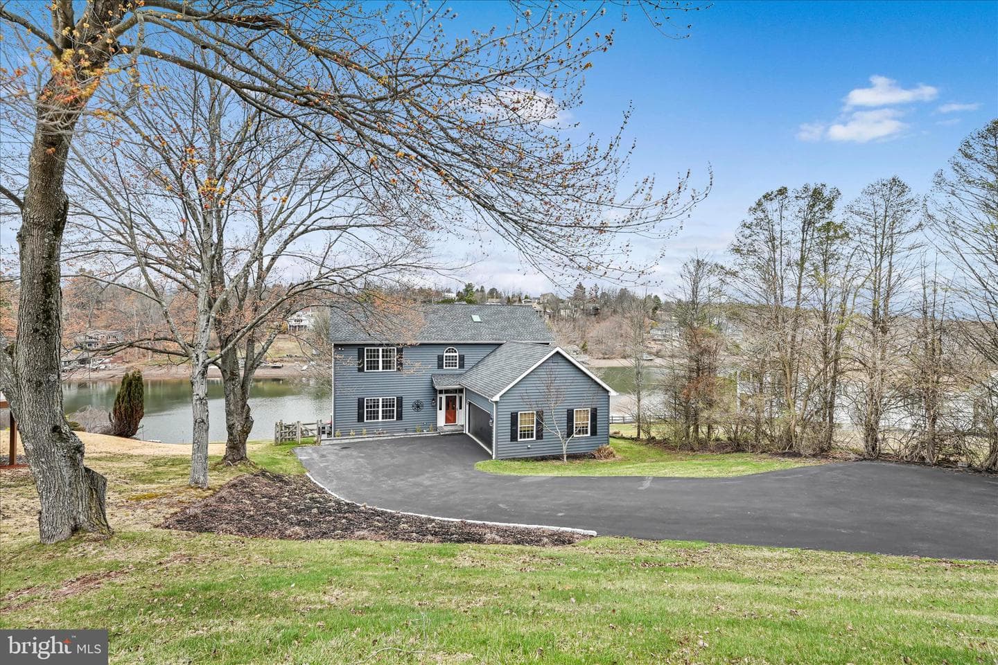 609 Wynonah Dr photo 5