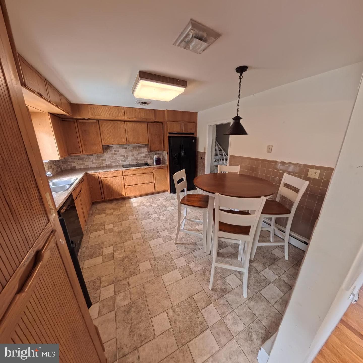 2057 Mahantongo Street photo 7