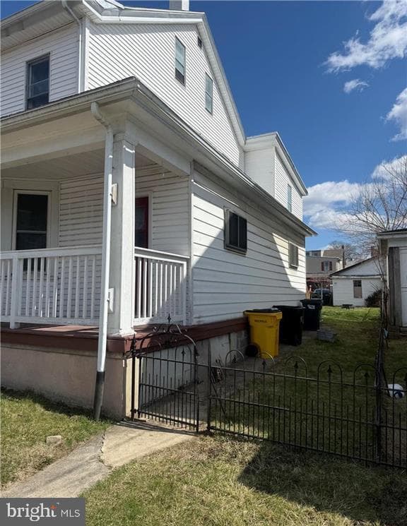 233 S Liberty Street photo 2