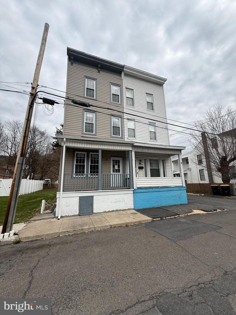 136 B Street, Girardville