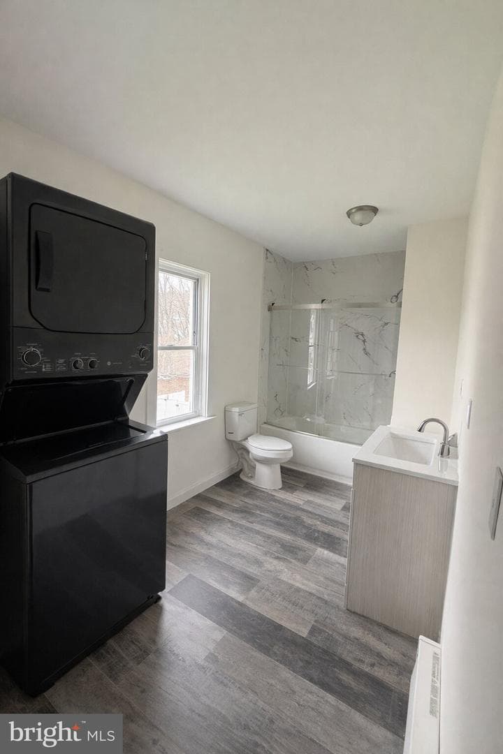 136 B Street photo 7