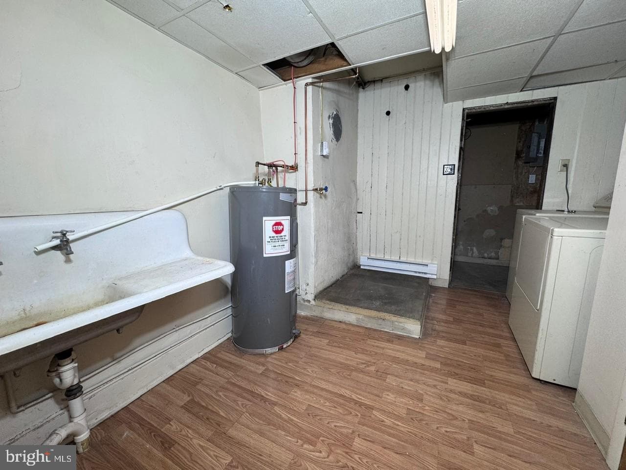 325 New Castle Street photo 15