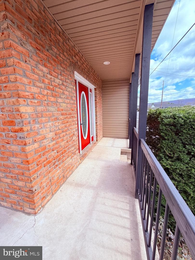 201 Dietrich Avenue photo 5
