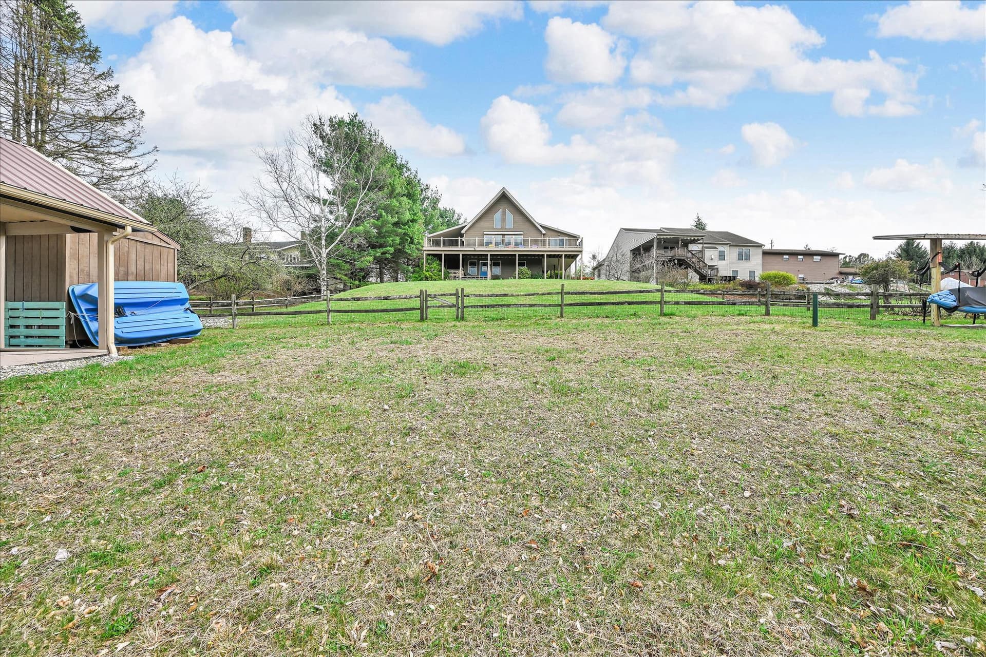 464 Wynonah Drive photo 42