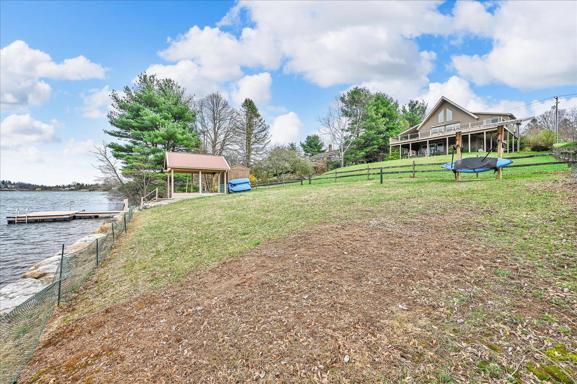 464 Wynonah Drive photo 44
