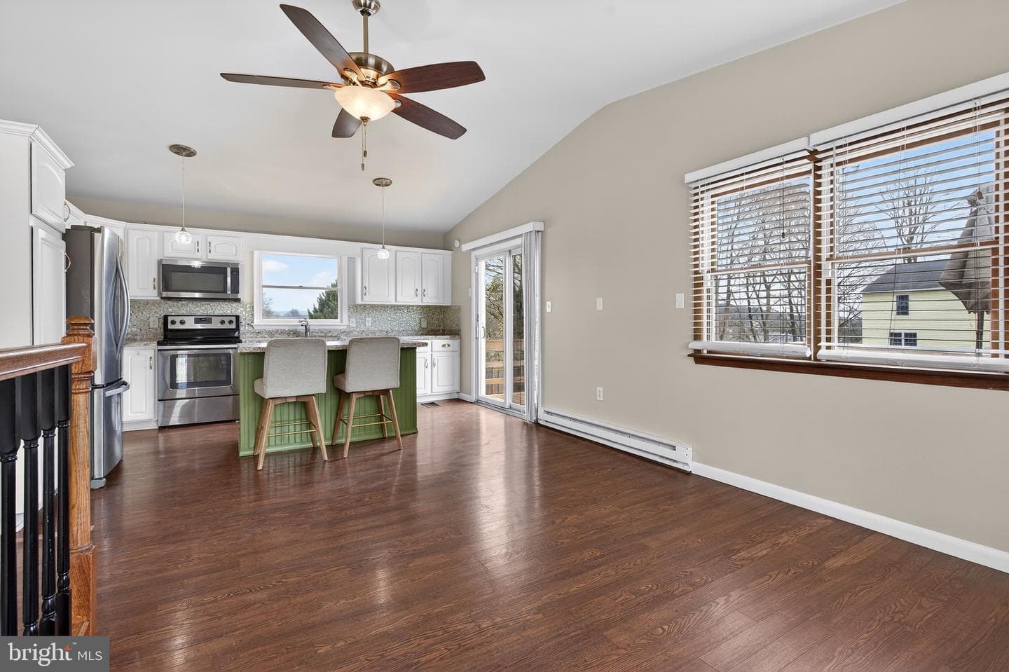 1360 Stag Drive photo 15