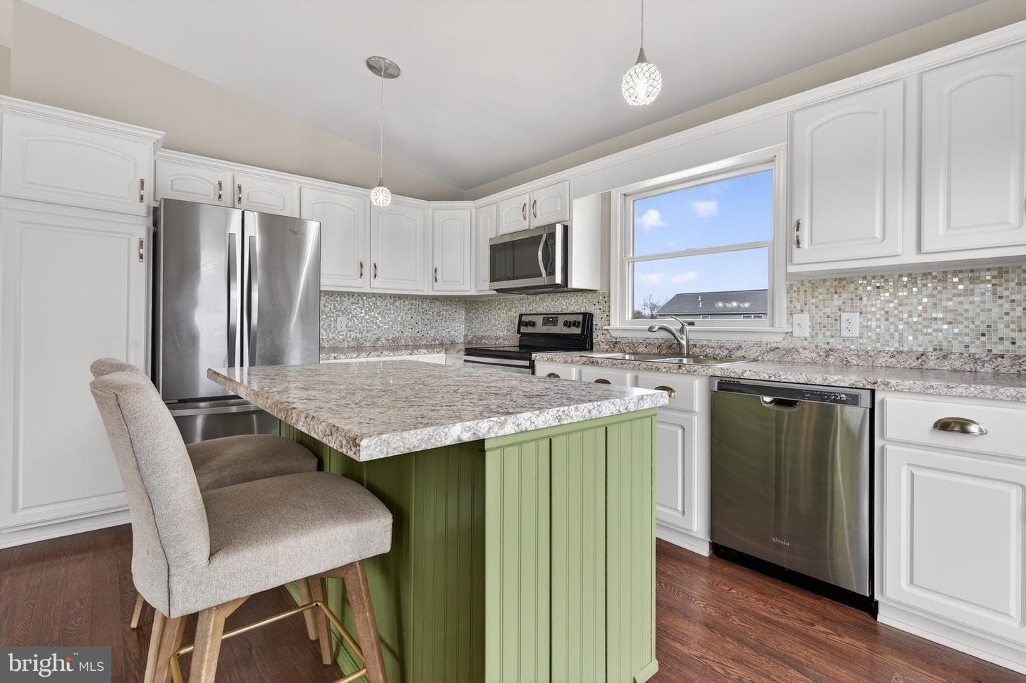 1360 Stag Drive photo 18