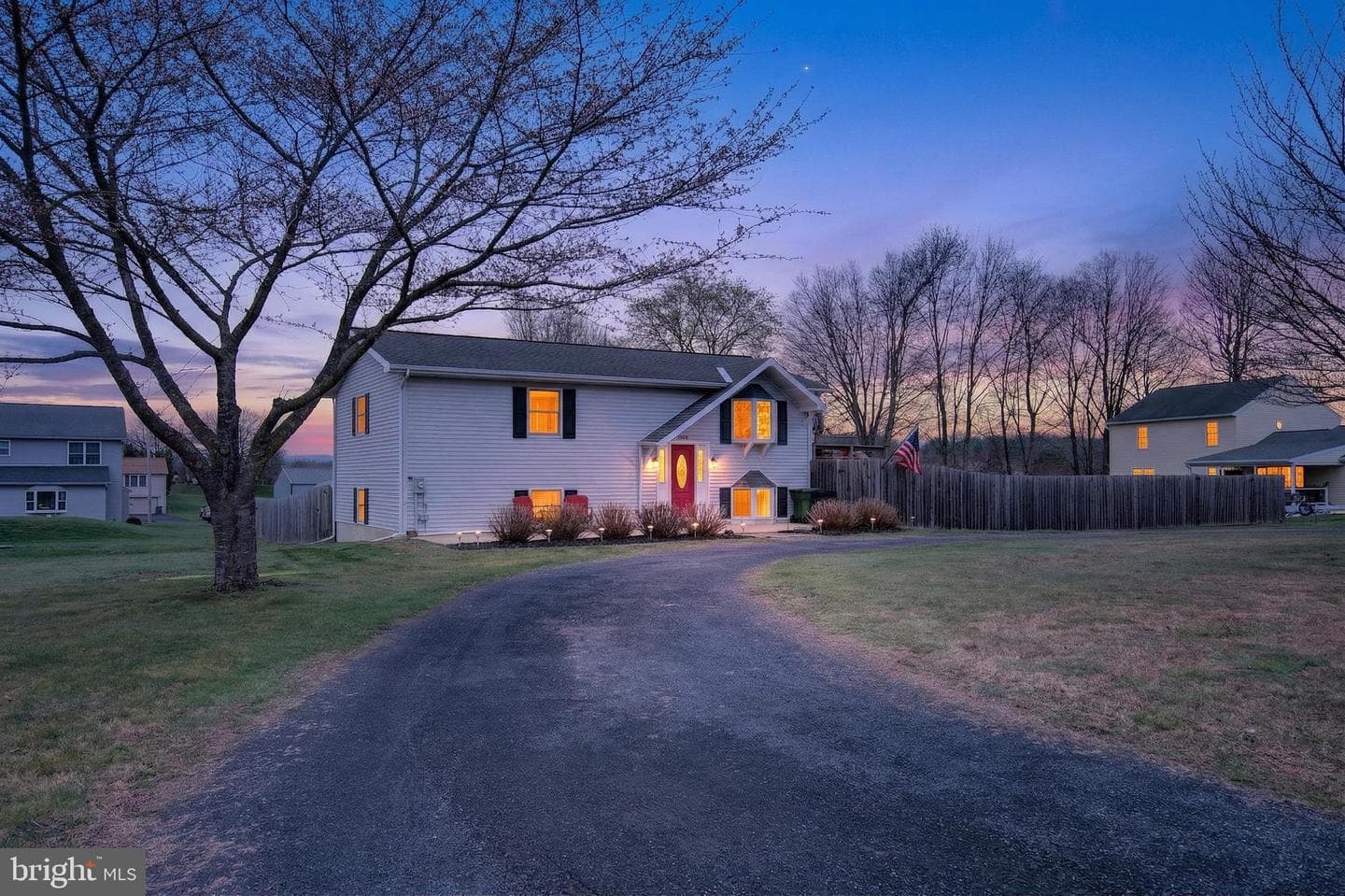 1360 Stag Drive photo 2
