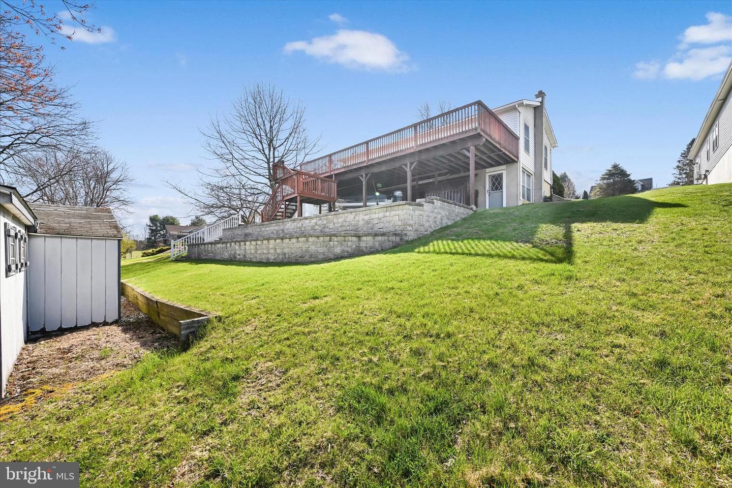 457 Wynonah Drive photo 28