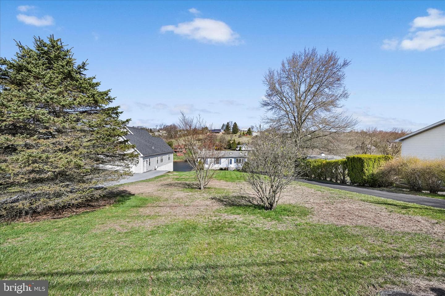 457 Wynonah Drive photo 35